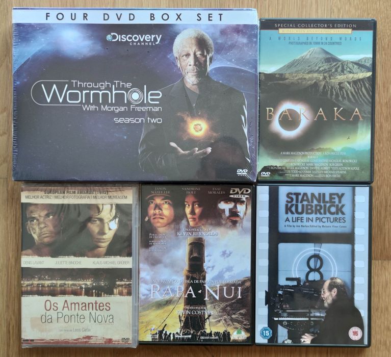 Rapa Nui,Stanley Kubrick, Through the wormhole