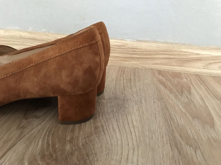Högl czółenka na klocku 38 skóra zamsz