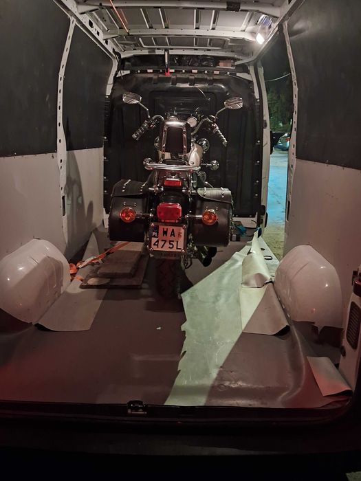 Przeprowadzki,transport ,przewóz rzeczy,mebli, motocykli