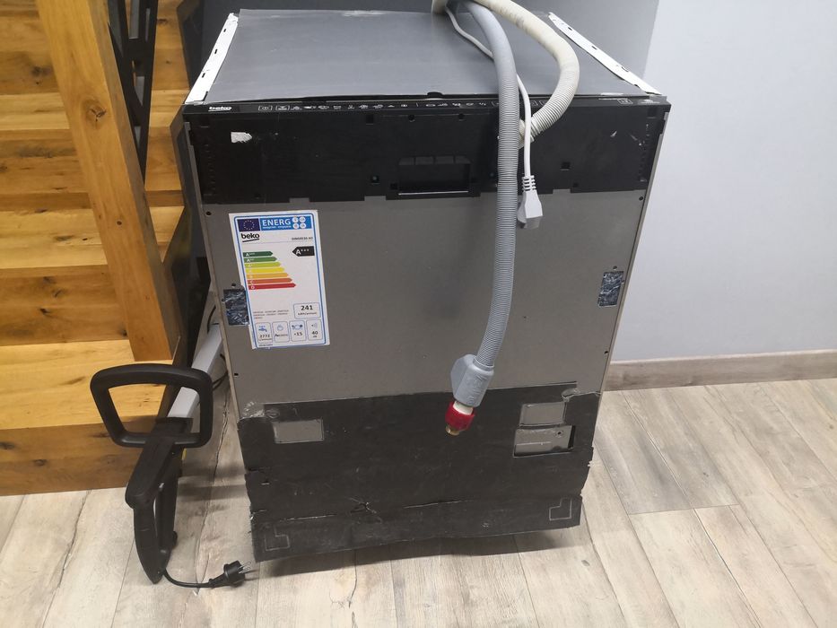 Zmywarka Beko 59530AD na części