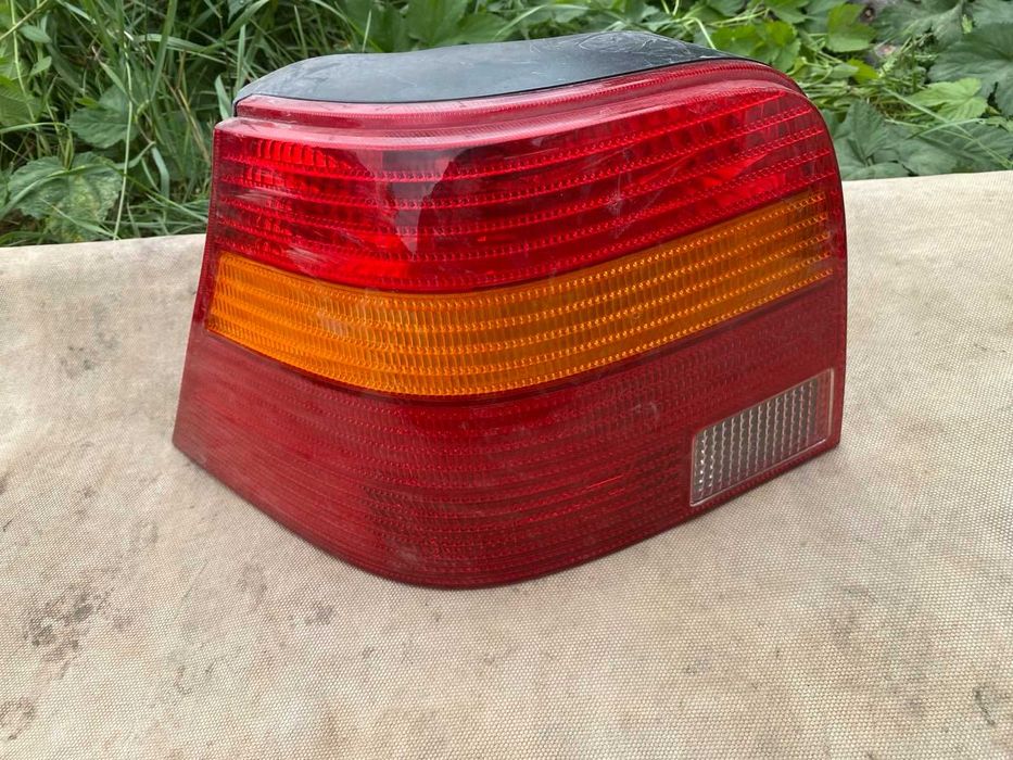стоп задній лівивий Volkswagen Golf 4 97-03 (хечбек) НОВИЙ