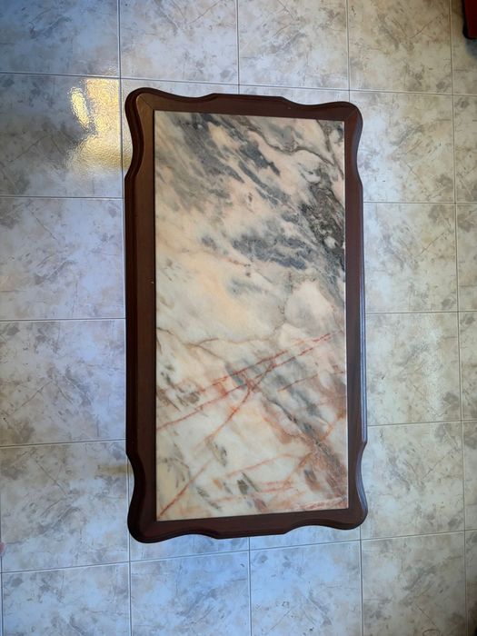 Mesa  com pedra mármore