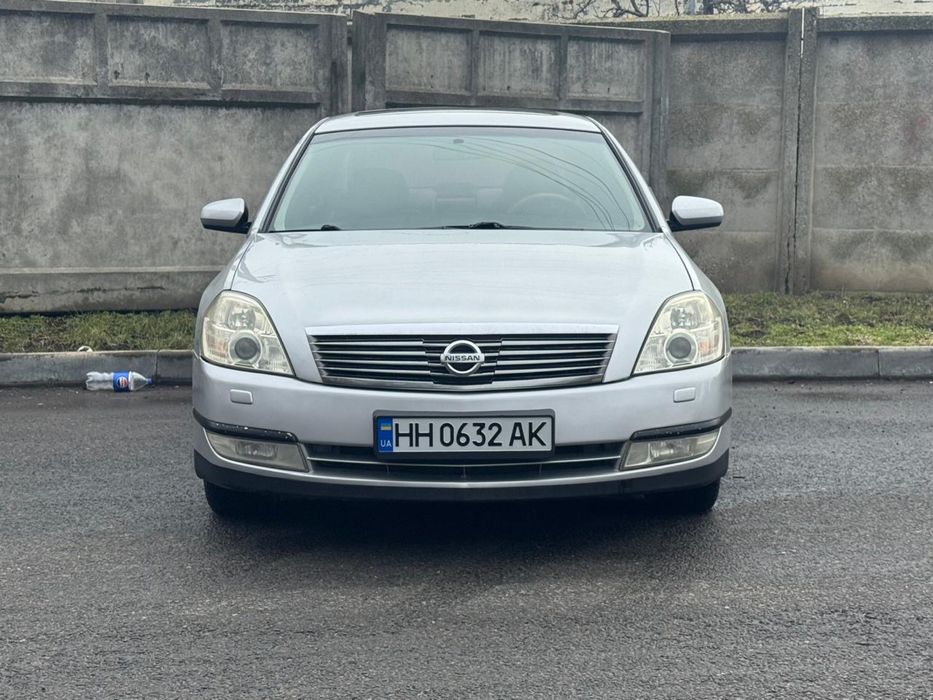 Продам нисан тиана