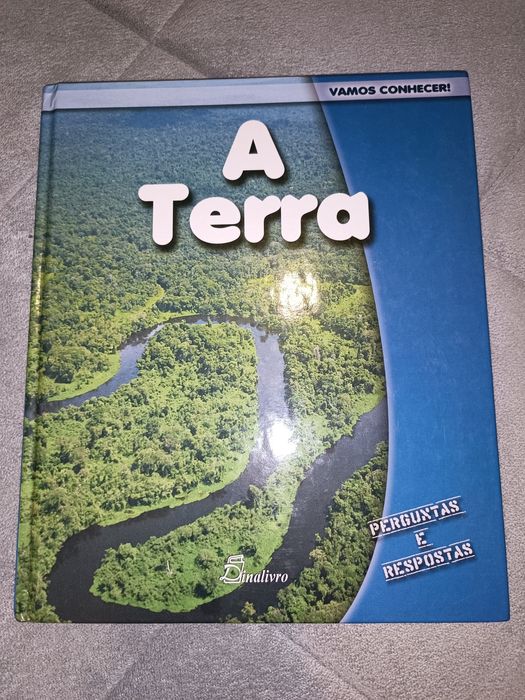 Livro Infantil - A Terra