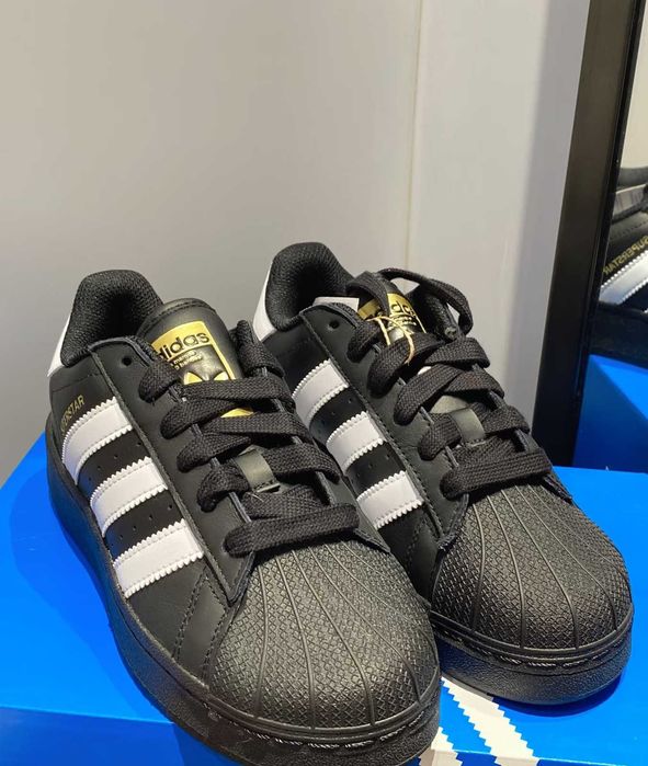 Nowe adidas Superstar XLG Black White R.39