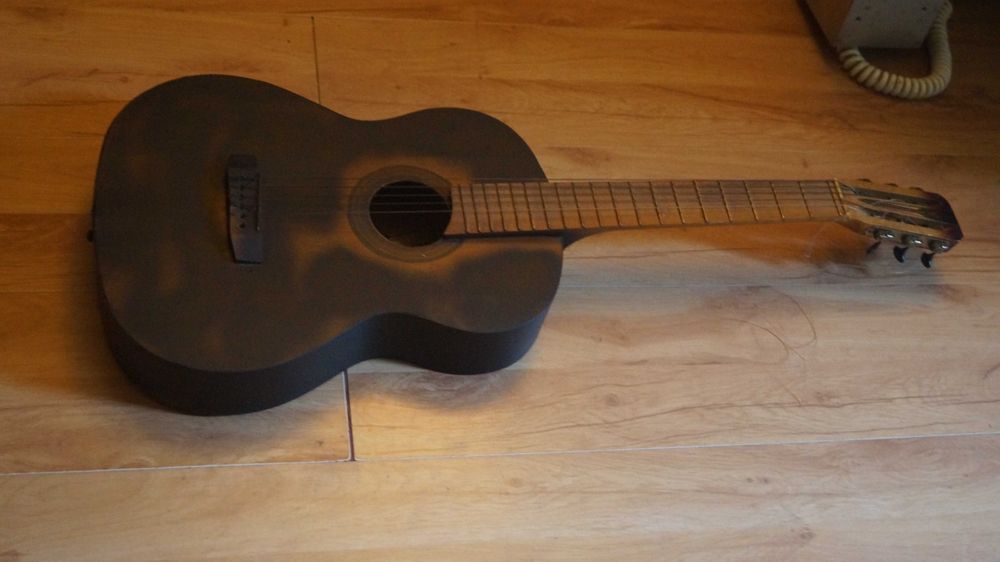 Gitara drewniana PRL sprawna