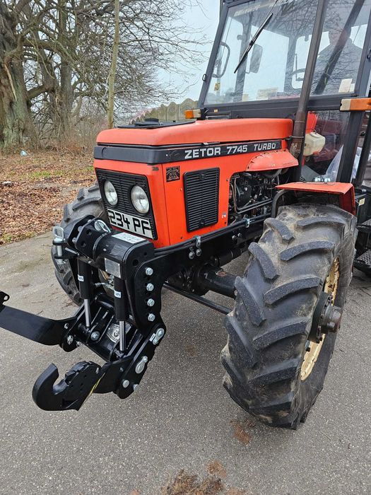 Tuz przedni podnośnik Ursus, Zetor, John Deere, MF itd