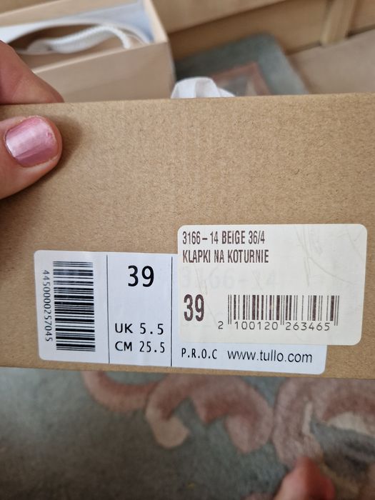 Nowe buty born2be