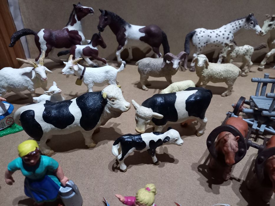 Figurki zwierząt Farma