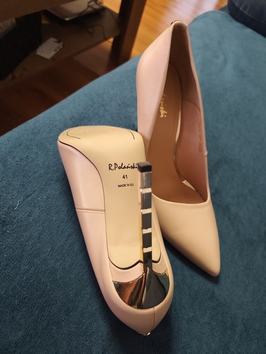 Buty beż lico szpilki R.Polański