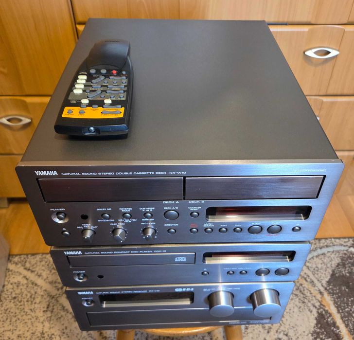 Zestaw Yamaha Amp RX-V10 CDX-10 KX-W10 plus pilot