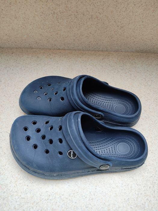 Klapki, laczki "crocs" rozm..34-36