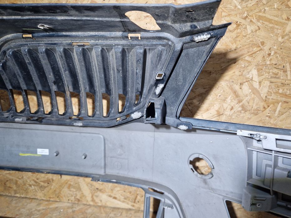 Skoda octavia III RS VRS zderzak przód przedni 5e0.807.221f