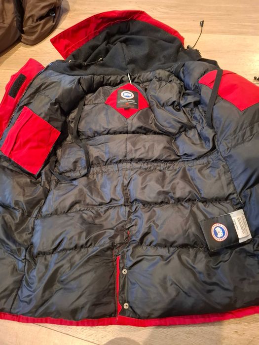 Kurtka damska alaska Canada Goose r.M