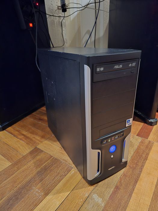 Комп'ютер для простих ігор і навчання/офісу