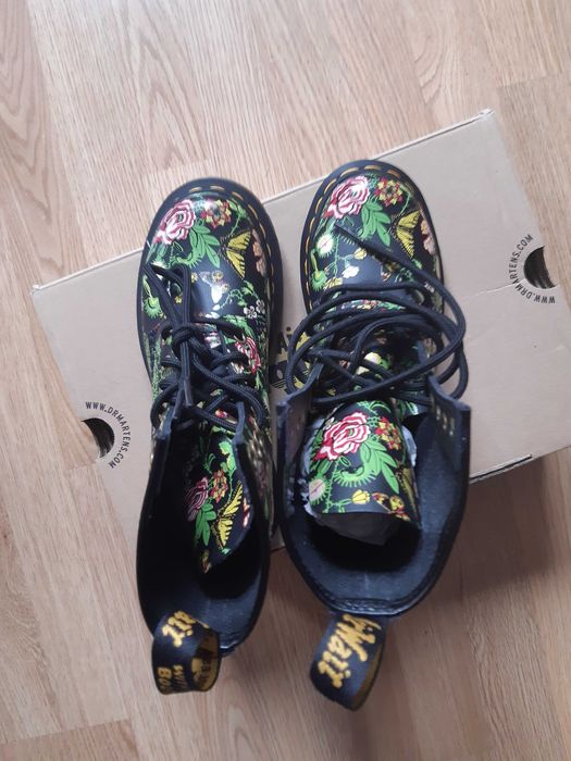 Dr. Martens - kolorowe skórzane buty, nowe. rozmiar 36