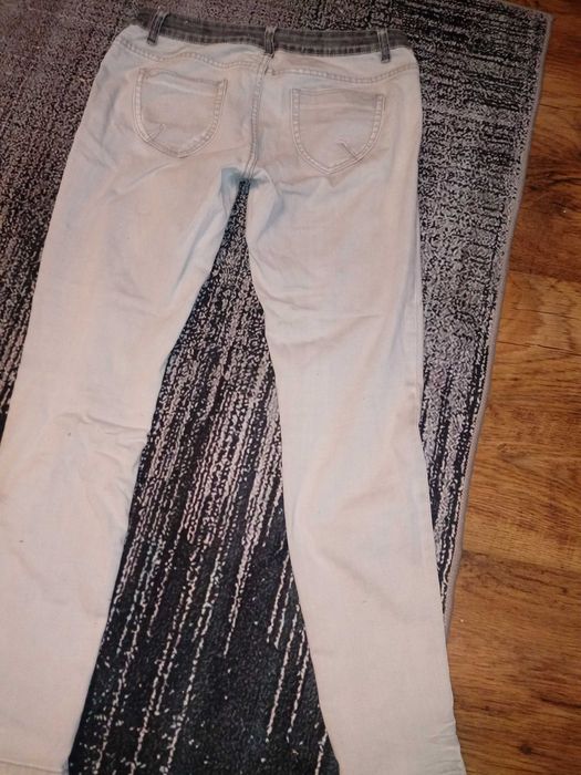 Spodnie jeansy damskie 42 Sinsay