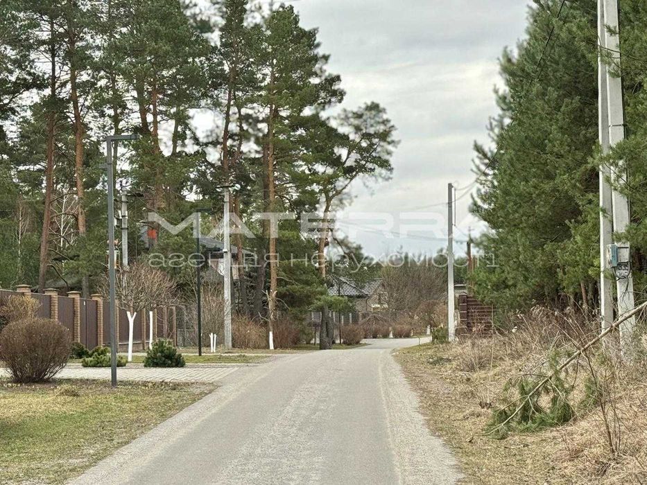 Бобриця Продаж кутової ділянки 50 сот під забудову, поруч з ЛІСОМ