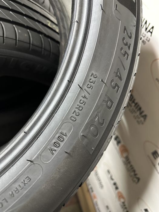 Шини б/у 235/45 R20 Michelin 4шт