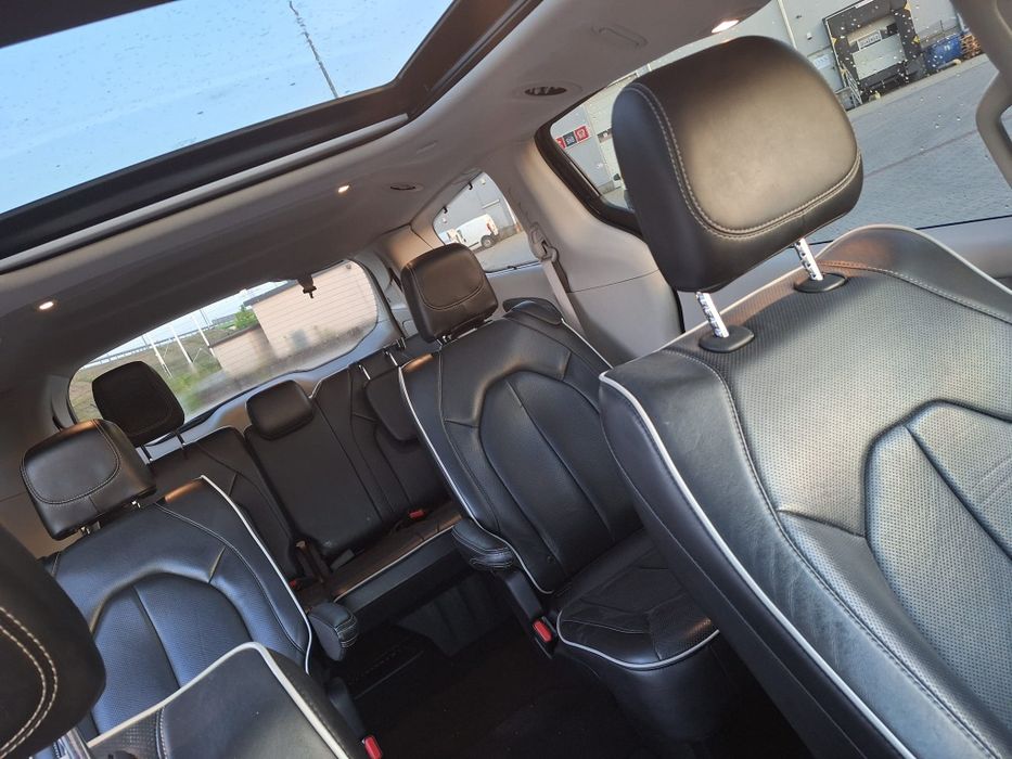 Chrysler Pacifica Limited 3.6 2023r