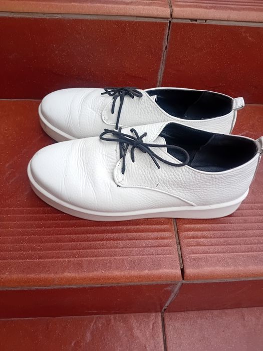 Жіночі туфлі/красівки.