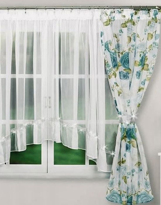 Firanka z zasłonkami