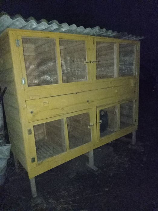 Продам клітку для кролів