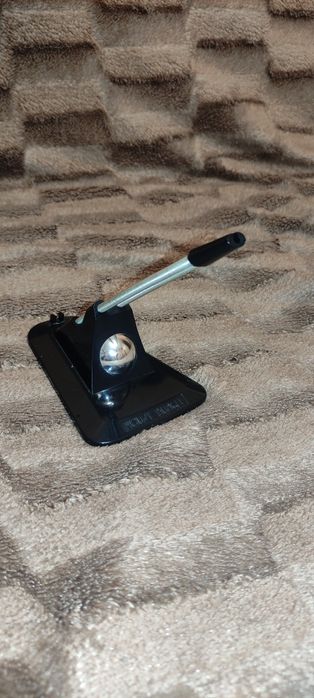 Держатель для кабеля мышки