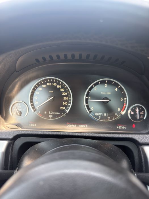BMW 520GT (2.0cc 163cv)