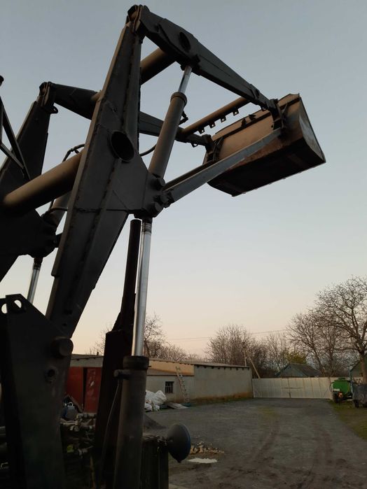 Срочно продам навантажувач, кун, погрущик