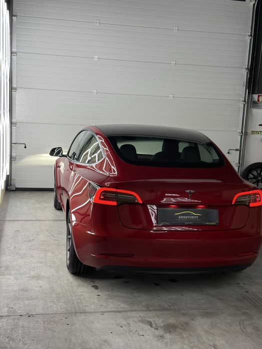 Tesla model 3 SR Plus LFP