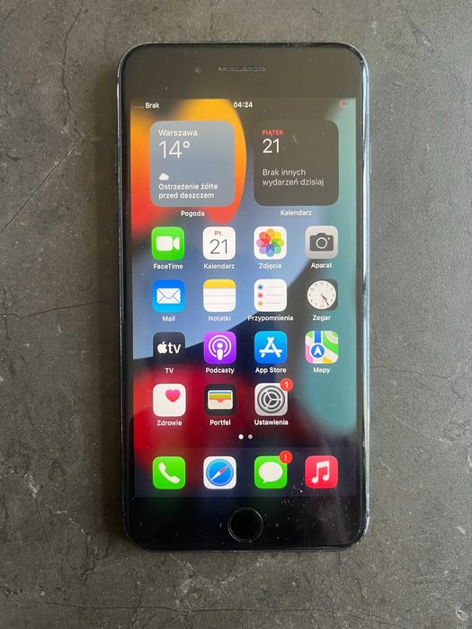 iPhone 7 Plus 32GB czarny bateria 82%