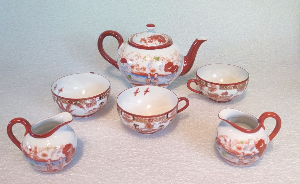 Oryginalna japońska porcelana zestaw filiżanki dzbanek talerzyki