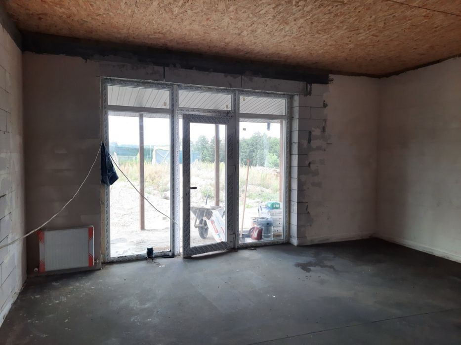 Шпитьки продам будинок 110 квадратів  8 соток 90 000