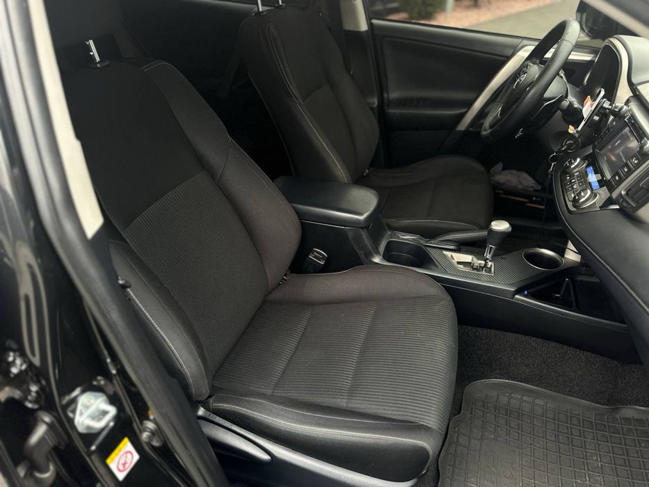 Toyota RAV 4 2013 р. Офіціал