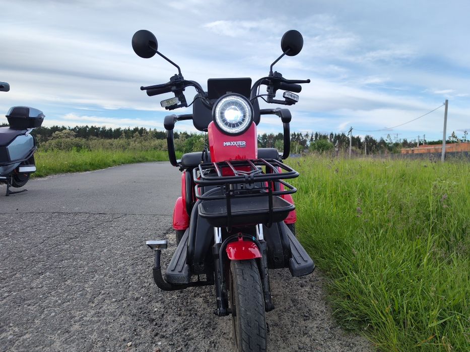 Продам Електроскутер Maxxter ANT 500 Вт (Red)