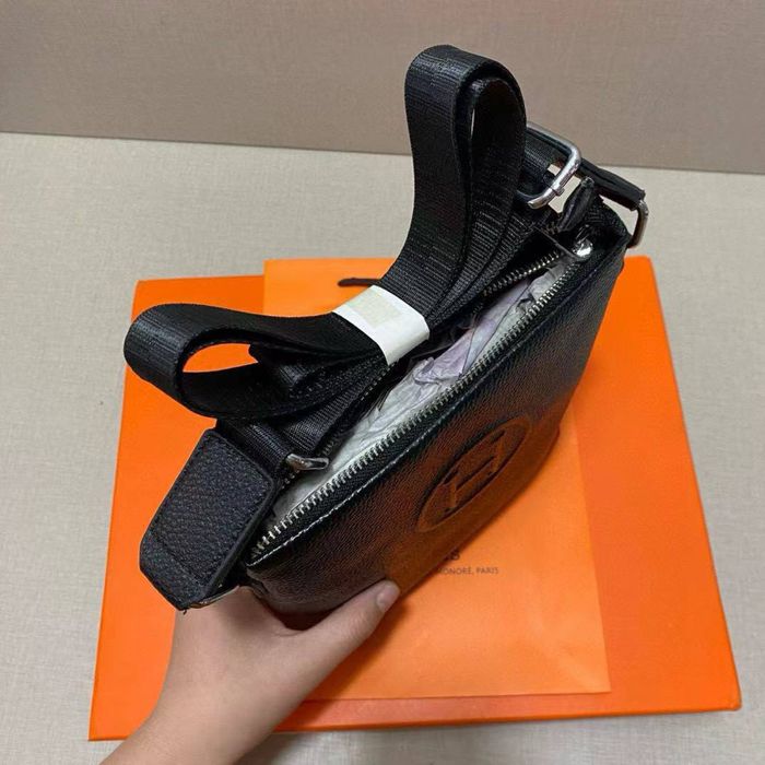 Мужская кожаная сумка на через плече купить чоловіча шкіряна сумка