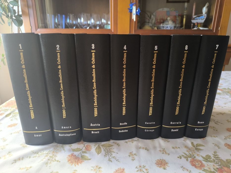 Enciclopédias Luso- Brasileira de Cultura