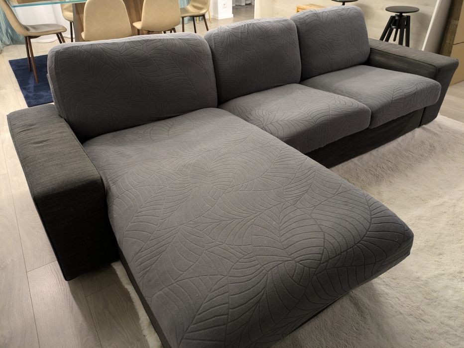 Sofá kivik IKEA 3 lugares com chaise long
