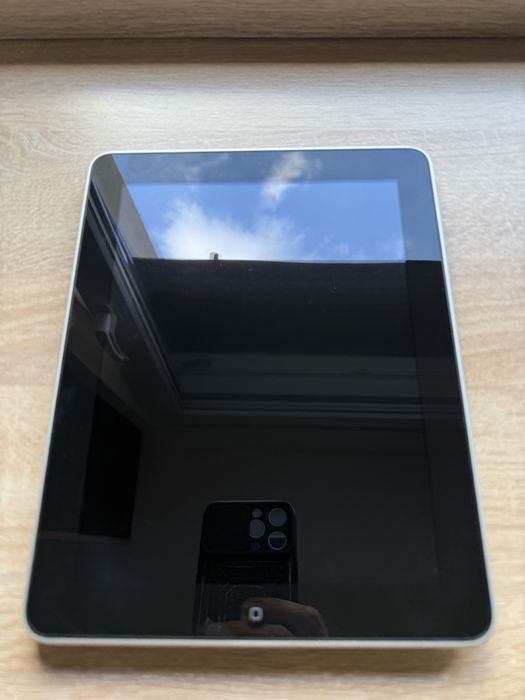 iPad 32GB A1219 – uszkodzony, na części lub do naprawy
