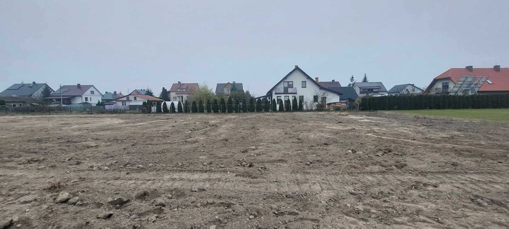 Działka budowlana na ul. Szpitalnej, 714m2 - uzbrojona. Badania gruntu