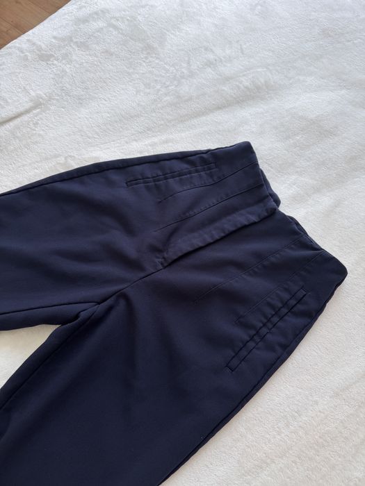 Жіночі брюки Zara