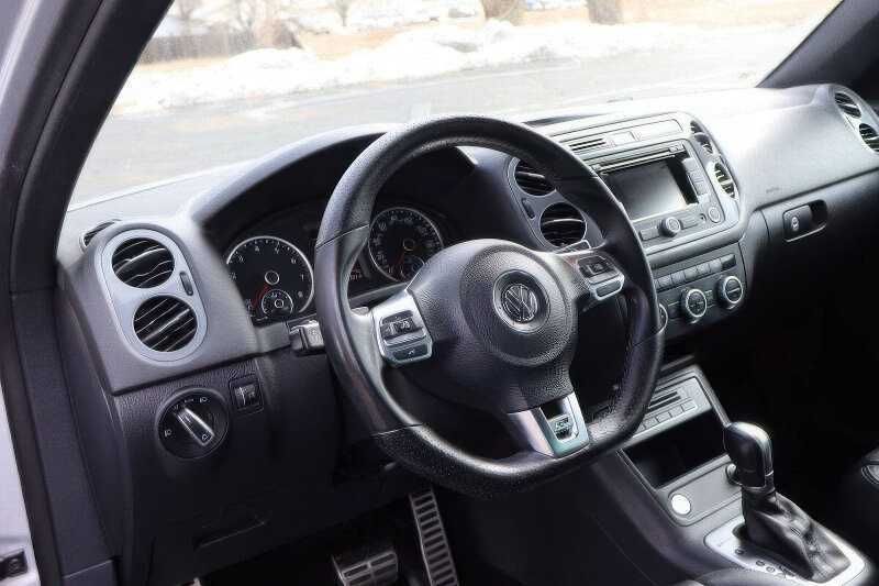 2014 Volkswagen Tiguan R-Line 4Motion