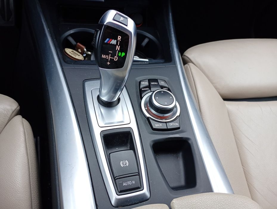 Sprzedam BMW X5M 50d