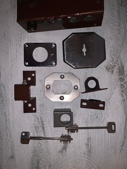 Vendo fechadura completa - Torino