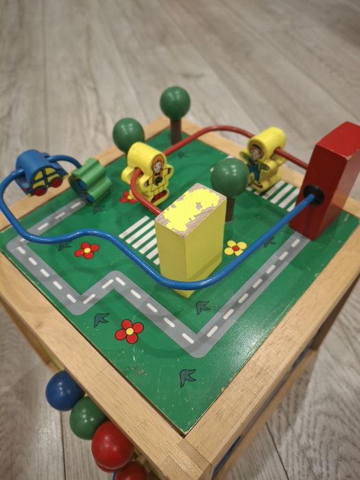 Продам бізікуб .