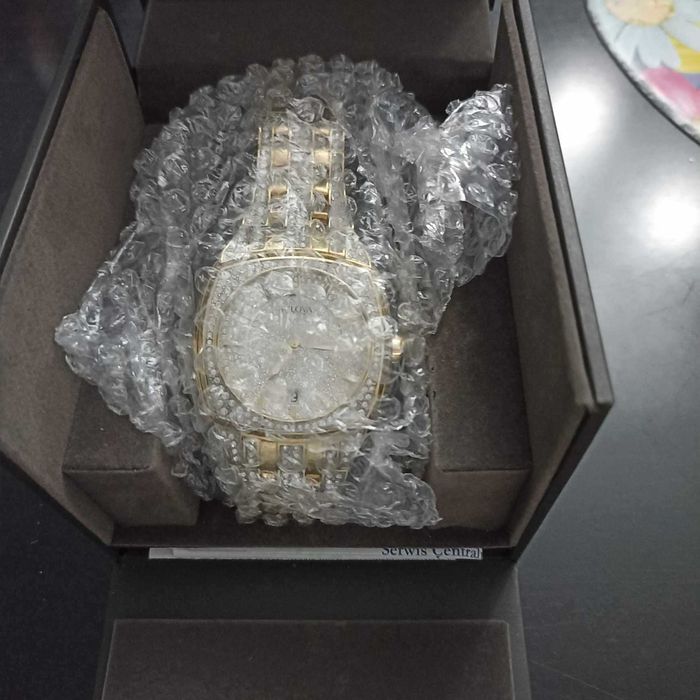 Zegarek Bulova Phantom Crystal