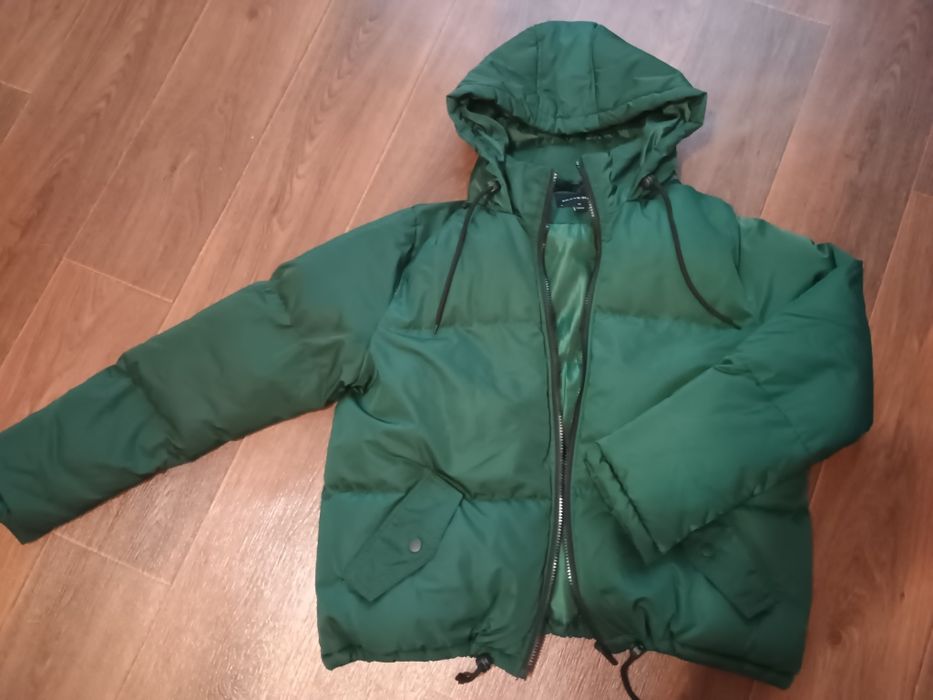 Куртка зимова на дівчину 42 розм