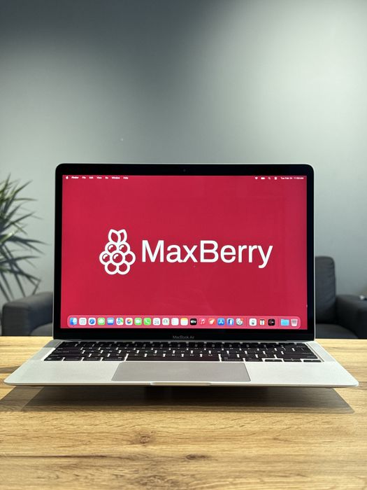 MacBook Air 13 2020 M1 16/256gb 8/7gpu !! Гарантія від магазину !!