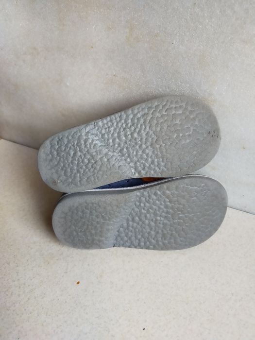 Buty profilaktyczne sandały kapcie skórzane Danielki 24